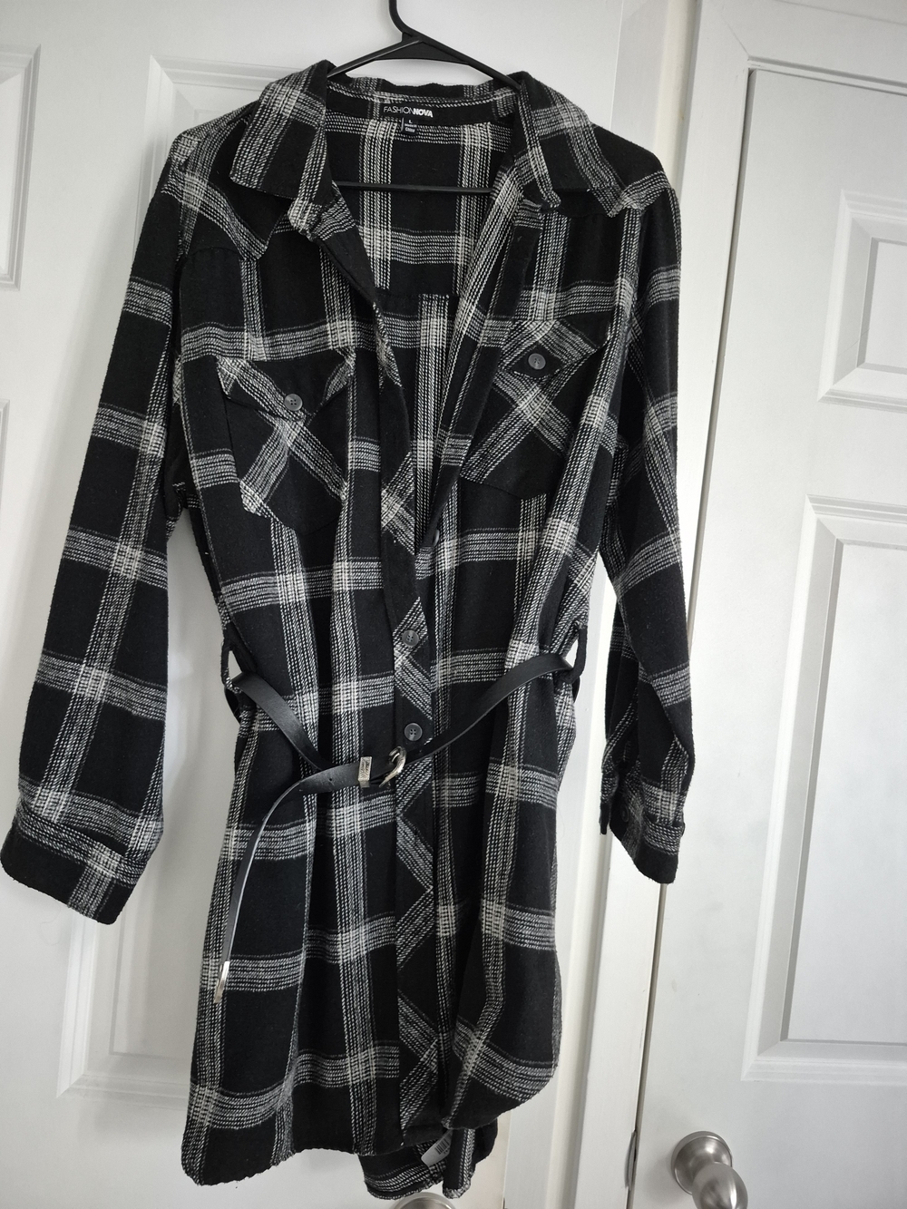 Fashion Nova Black & White Plaid Longline Trench Shirt